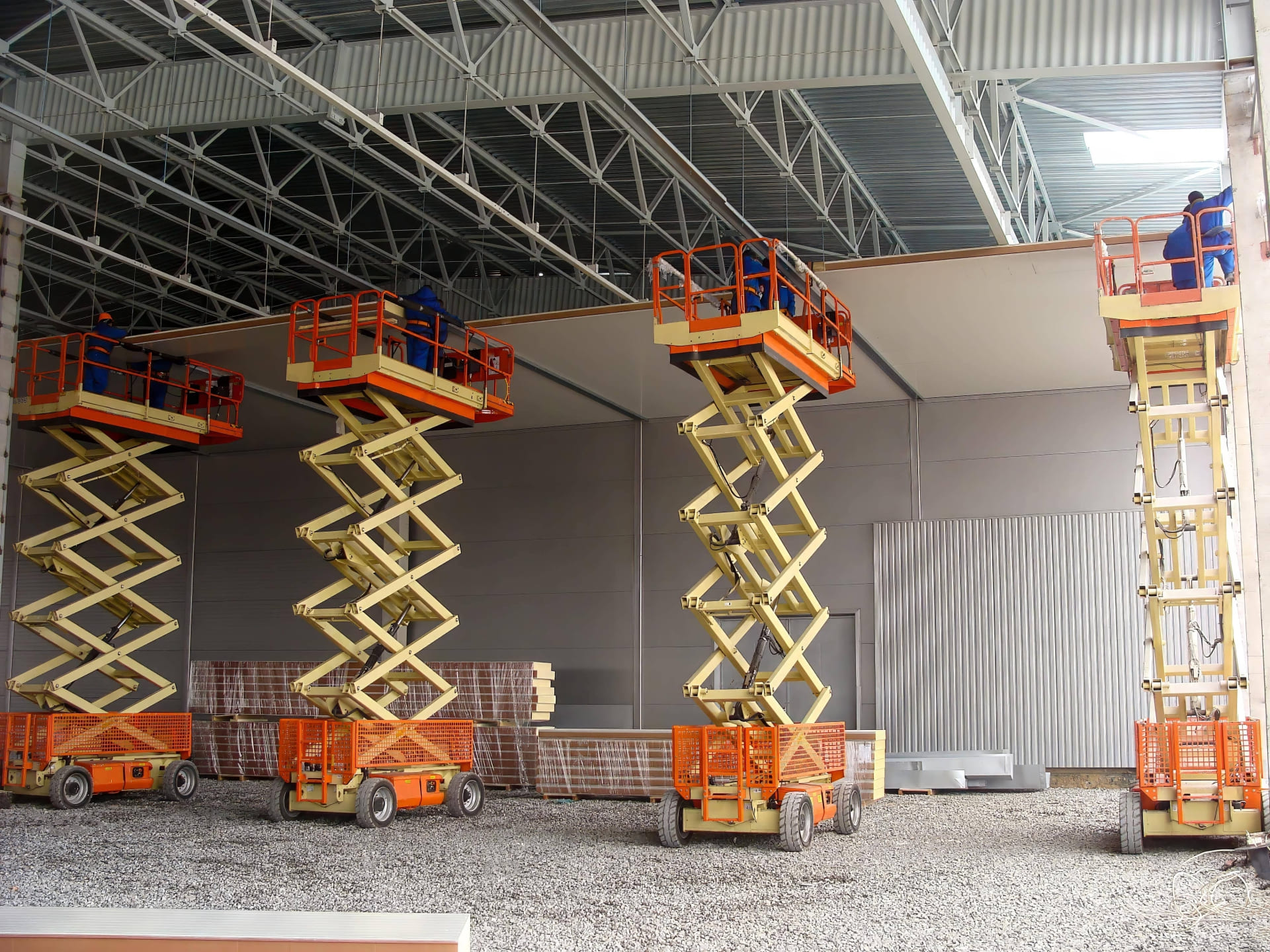Modelos de Plataforma Elevatória JLG: Qual É o Mais Indicado para Cada Tipo de Projeto?